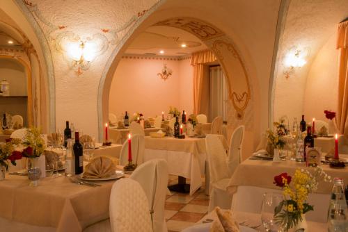 Gallery image of Hotel San Lorenzo in San Lorenzo in Banale