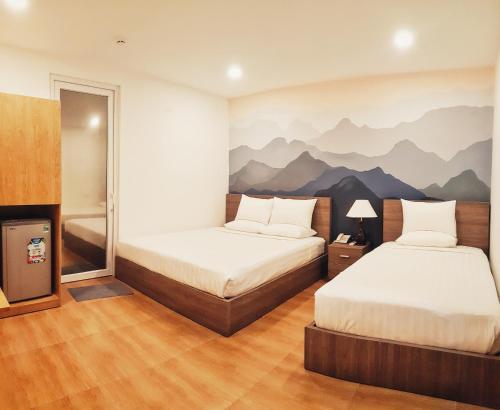 Giường trong phòng chung tại Vy Da Backpackers Hostel 2