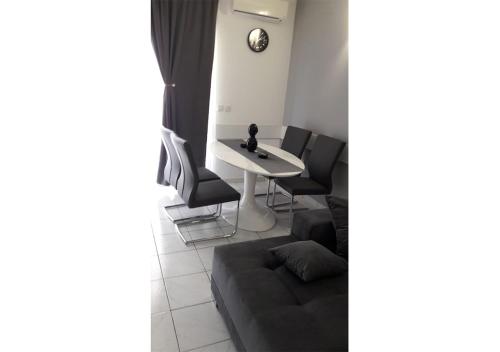 Fotografie z fotogalerie ubytování Apartments Stef v destinaci Marina