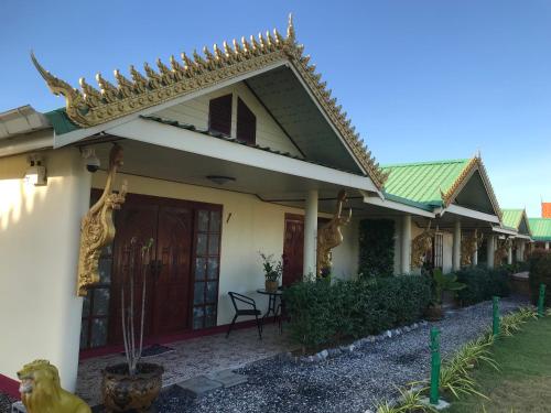 The Orchid Resort & Relax – Photos 3