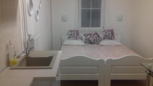 Oázis Apartmanház 4200 Hajdúszoboszló, Bartók Béla utca 2. kép - 3