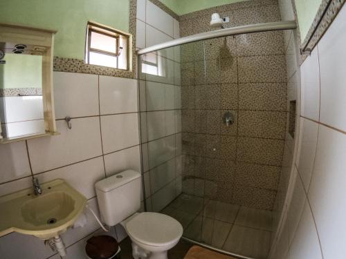 Bilik mandi di Aldeia Canastra Pousada