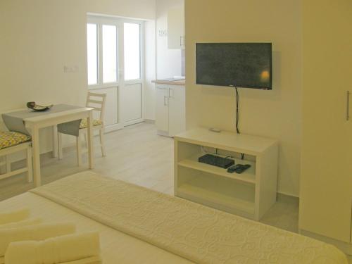 Apartments Mare