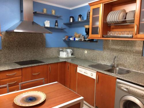A kitchen or kitchenette at El centro de Jerez a tu alcance