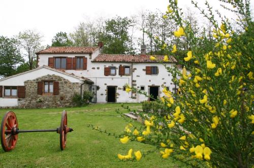 Κήπος έξω από το Agriturismo La Guinza