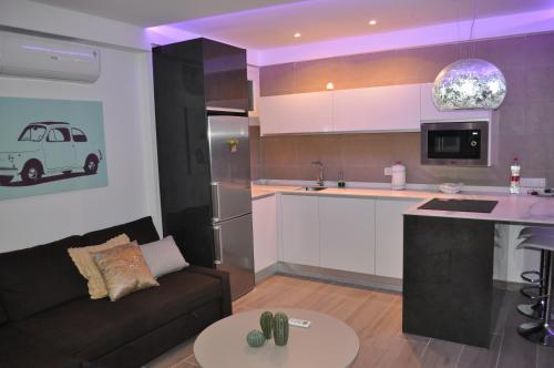 Premium Apartment Yumbo WIFI A/C