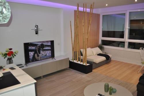 Premium Apartment Yumbo WIFI A/C