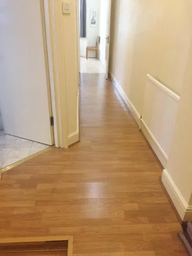 Spacious West London 2 Bedroom Apartment photo 8
