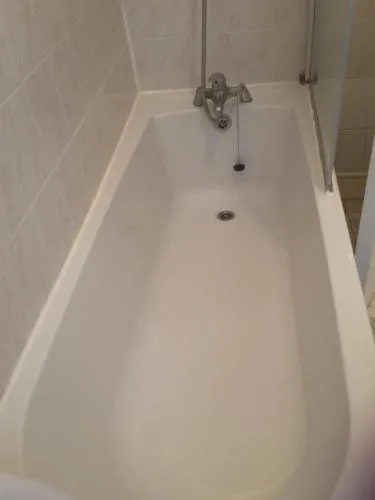 Spacious West London 2 Bedroom Apartment photo 22