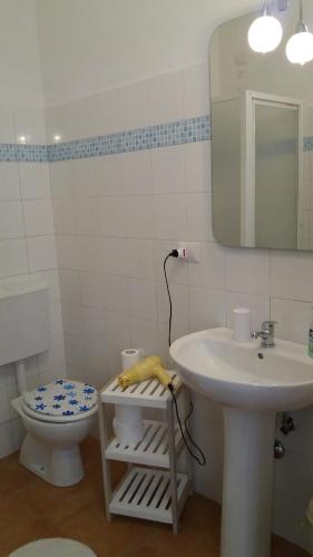Un baño de AGRITURISMO SA è PADEDDA