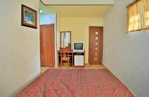 TV a/nebo společenská místnost v ubytování Hostel JUPITER