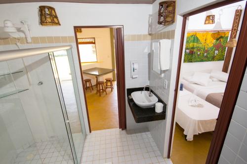 Kylpyhuone majoituspaikassa Pousada Barra Velha