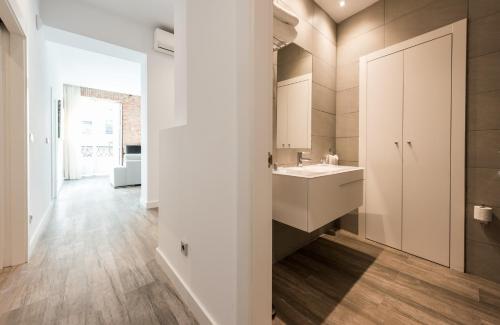 Gallery image of Puerta Del Sol City Center II in Madrid