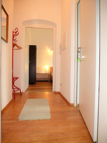 Lovely, central apartment with balcony