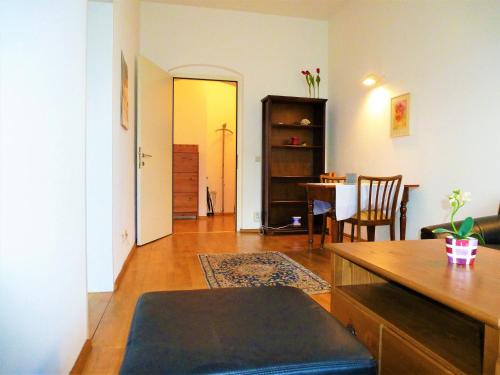 Charming, central, spacious apartment