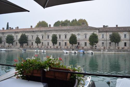 Vista de un río cerca de este hotel