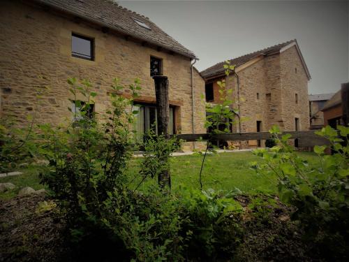 Κήπος έξω από το Domaine des Marequiers Le Gite Asphodèle