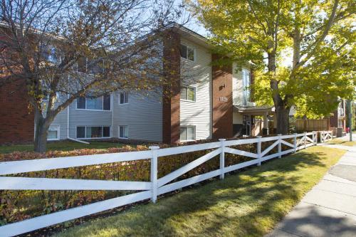 McKinnon Pointe #208 – Photos 2