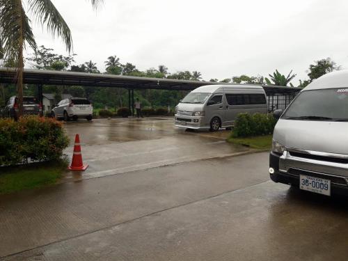 ラノーンにあるThe Ele Hotel Ranong - SHA Extra Plusのギャラリーの写真