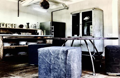 Ein Sitzbereich in der Unterkunft Pippo's Little Resort