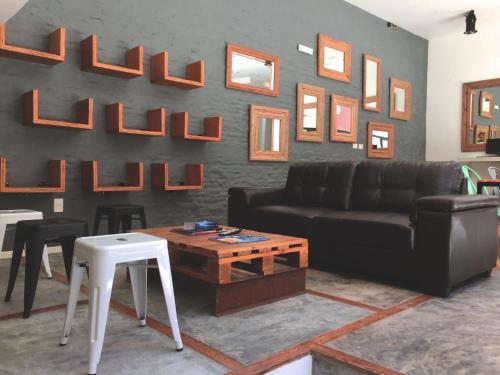 Χώρος καθιστικού στο Circus Hostel & Hotel Montevideo