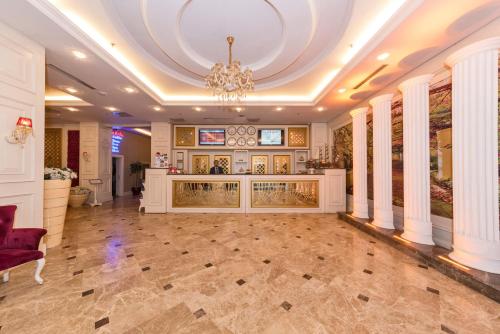 Lounge atau bar di Marnas Hotels