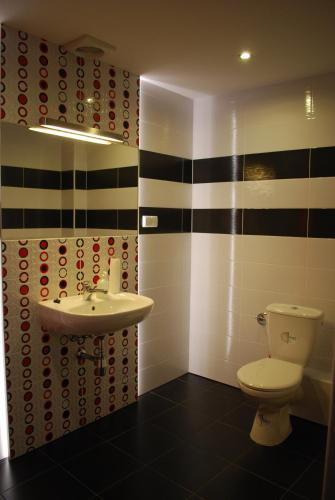 Koupelna v ubytování Jopi Hostel Katowice Centrum