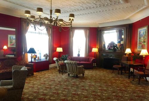 Gambar di galeri bagi Perry Hotel di Petoskey