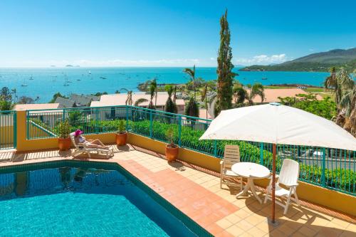 Foto dalla galleria di Toscana Village Resort ad Airlie Beach