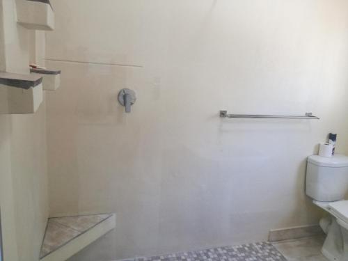 Ένα μπάνιο στο Paarl Backpackers