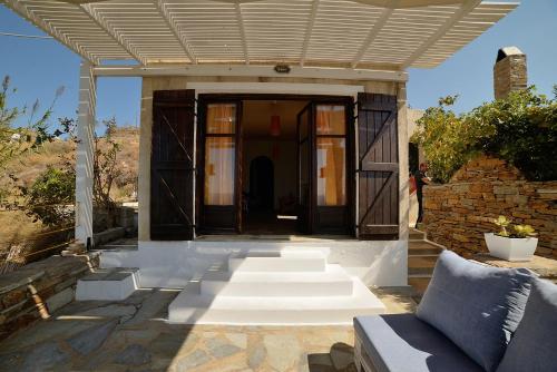 Gallery image of Koundouros Vacation Homes in Koundouros