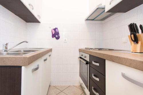 Kuchyňa alebo kuchynka v ubytovaní Apartment Juranic