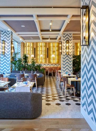Χώρος καθιστικού στο Hotel Barcelona Catedral 4 Sup