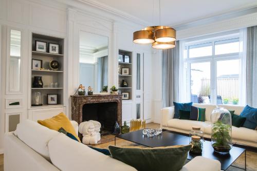 Photo de la galerie de l'établissement Luxueux logement Bourgeois de 250 M2 climatisé, à Lille