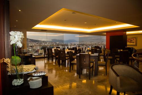 Swissotel Quito 레스토랑 또는 맛집