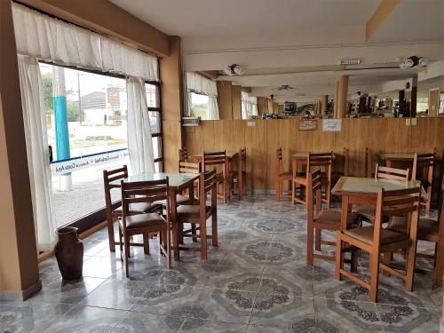 Εστιατόριο ή άλλο μέρος για φαγητό στο HOTEL Residencial Costa Azul