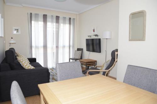 Quiet, Modern Apartment