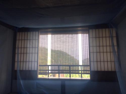 ゲストハウスから撮影された、または一般的な山の景色