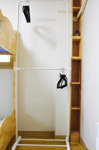 Ein Etagenbett oder Etagenbetten in einem Zimmer der Unterkunft Ganderak Guesthouse