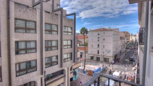 2 Pièces 57 Rue d'Antibes proche Palais