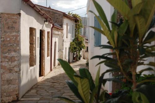 Gallery image of Creta guesthouse ARXONTIKO! in Smárion