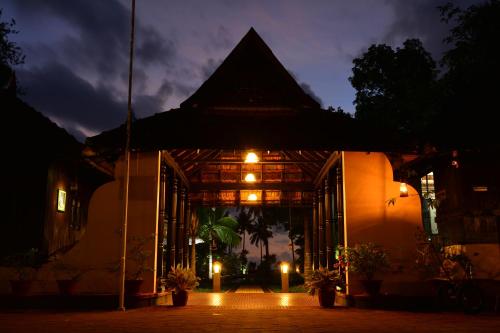 Paradise Resort