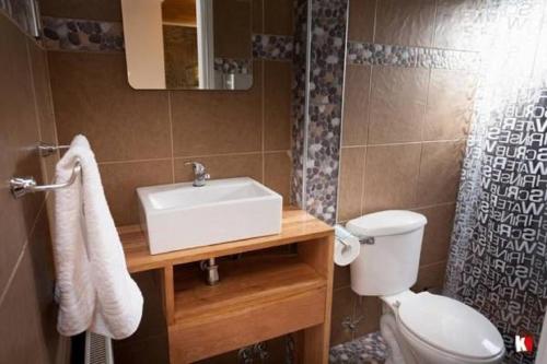 Un baño de Innata Casa Hostal