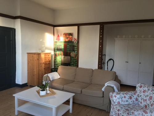 Een zitgedeelte bij FeWo Gut Ohlhof