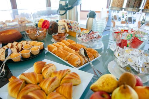 Еда / где поесть недалеко от фермерского дома