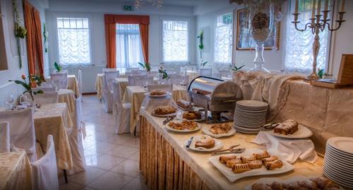 Cibo presso l'hotel o nelle vicinanze