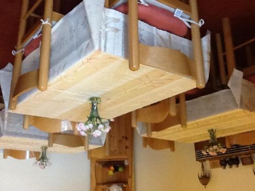 A restaurant or other place to eat at Alcorn Guest House 