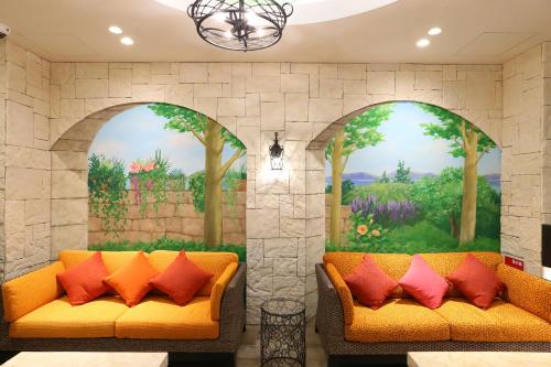 Гостиная зона в Hotel Wing International Select Nagoya Sakae