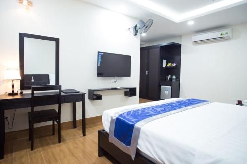 Televisyen dan/atau pusat hiburan di SoLex Hotel