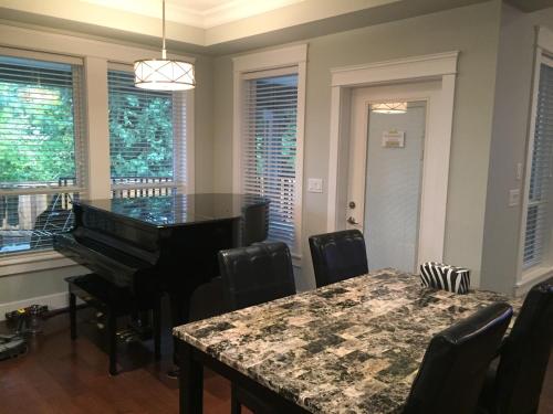 Φωτογραφία από το άλμπουμ του Vancouver Austin Guesthouse σε Κοκιτλάμ